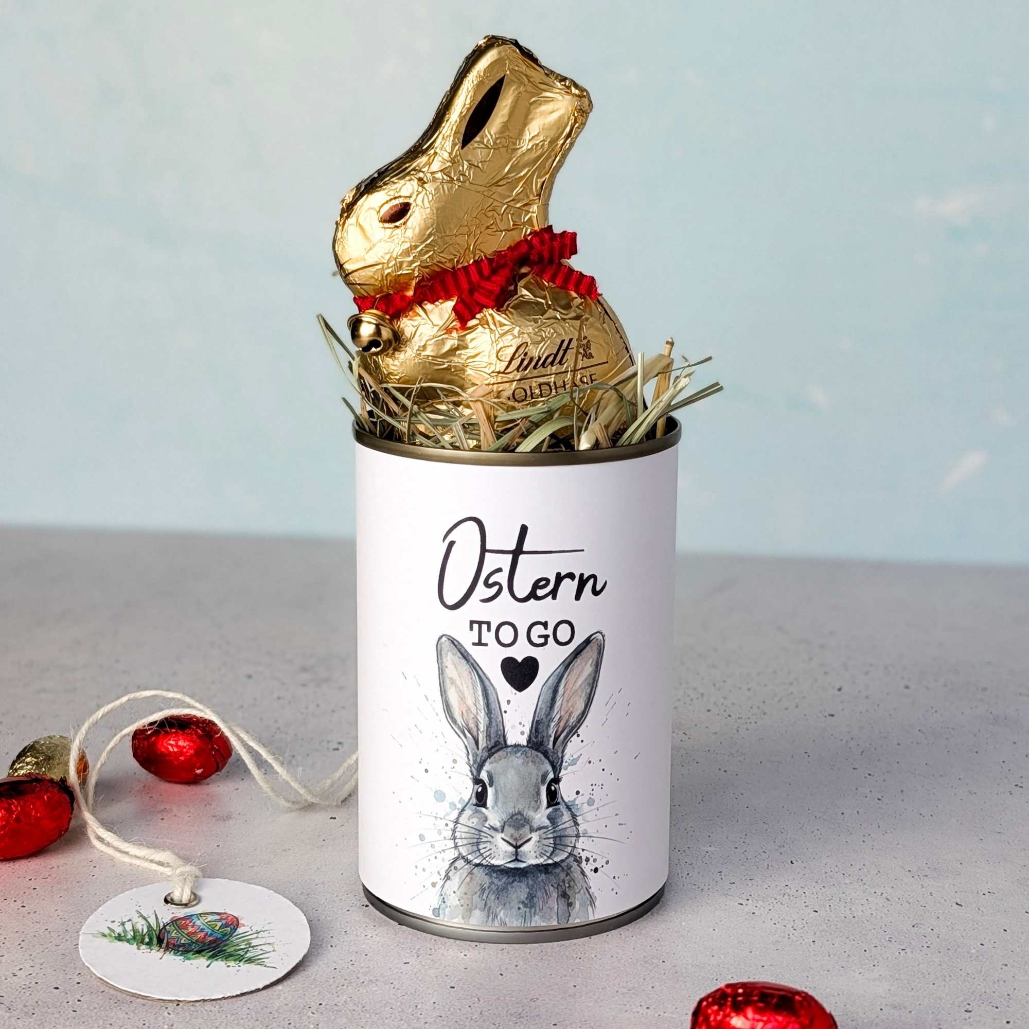 Ostern To Go Konservendosen Banderole Überrasche deine Liebsten zu Ostern mit unserer To Go Banderole für Konservendosen. Als digitale Druckvorlagen lässt sich dieses DIY Geschenk superschnell umsetzen und rettet dich als süßes Last Minute Geschenk.