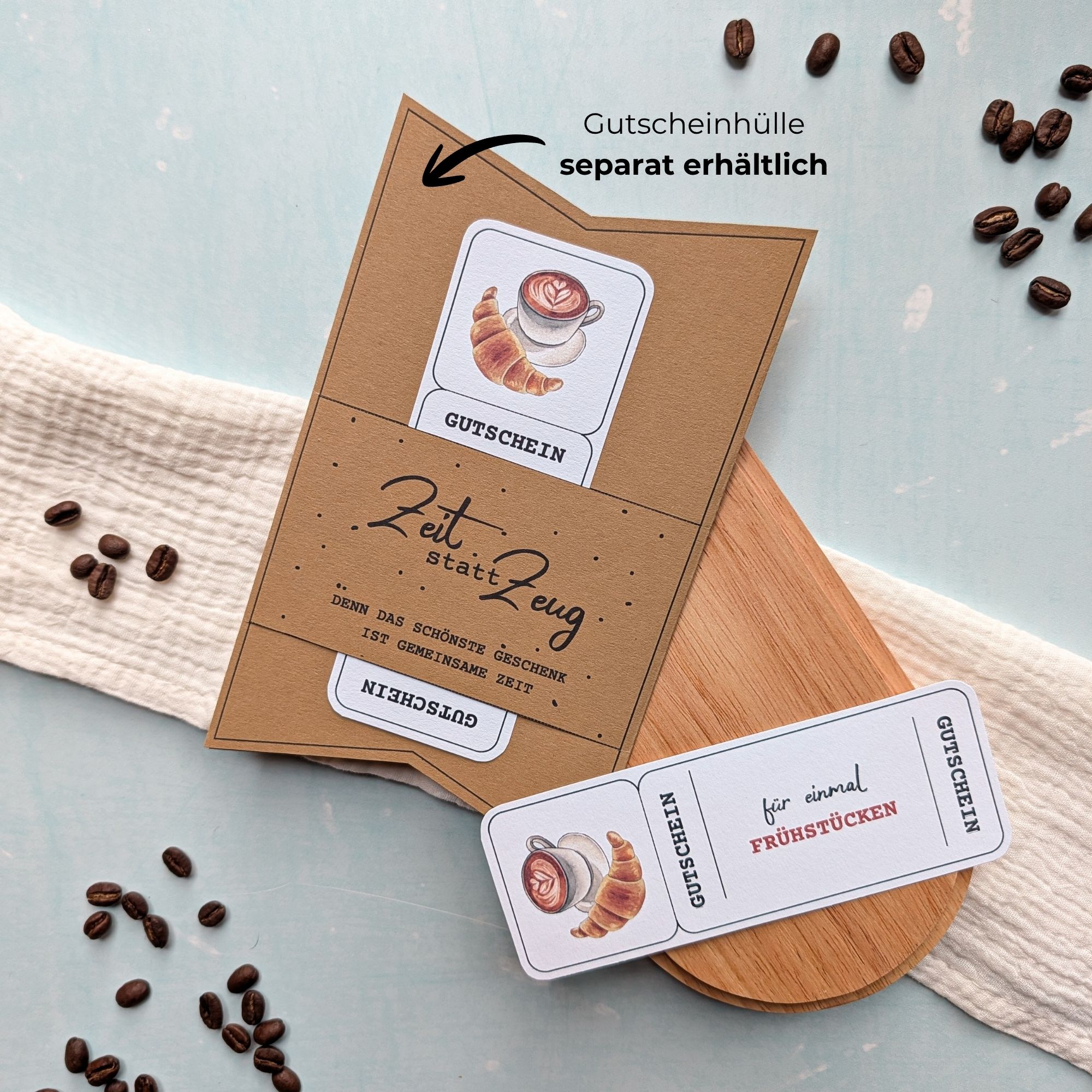 Frühstücken Gutschein Vorlage Frühstücken Gutschein Vorlage zum Ausdrucken. Der Gutschein steckt in einer Gutscheinkarte, auf der steht „Zeit statt Zeug“. Diese Gutscheinkarte muss separat erworben werden. Liebevoll gestaltete Druckvorlagen, um ganz einfach einen Gutschein Frühstücken selber basteln zu können.